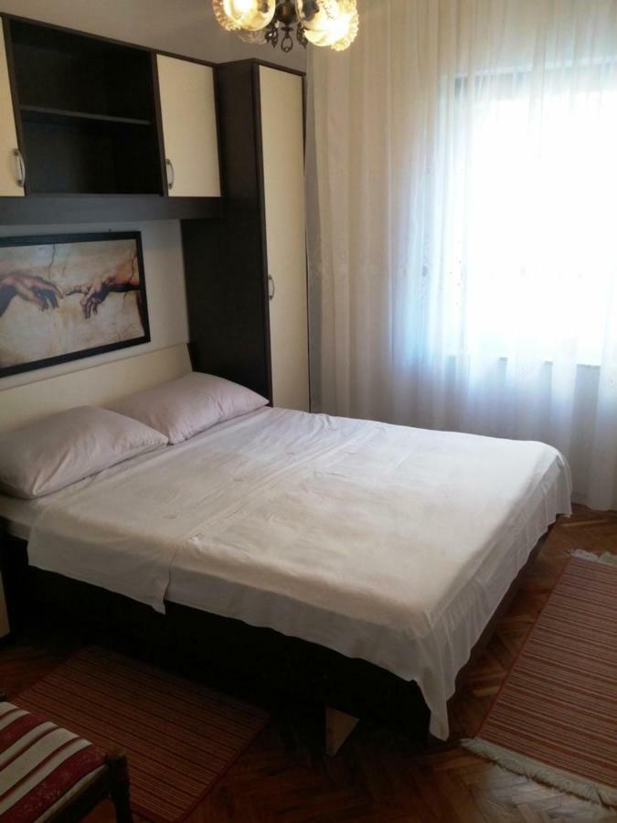 Anna Apartment Marina Bagian luar foto
