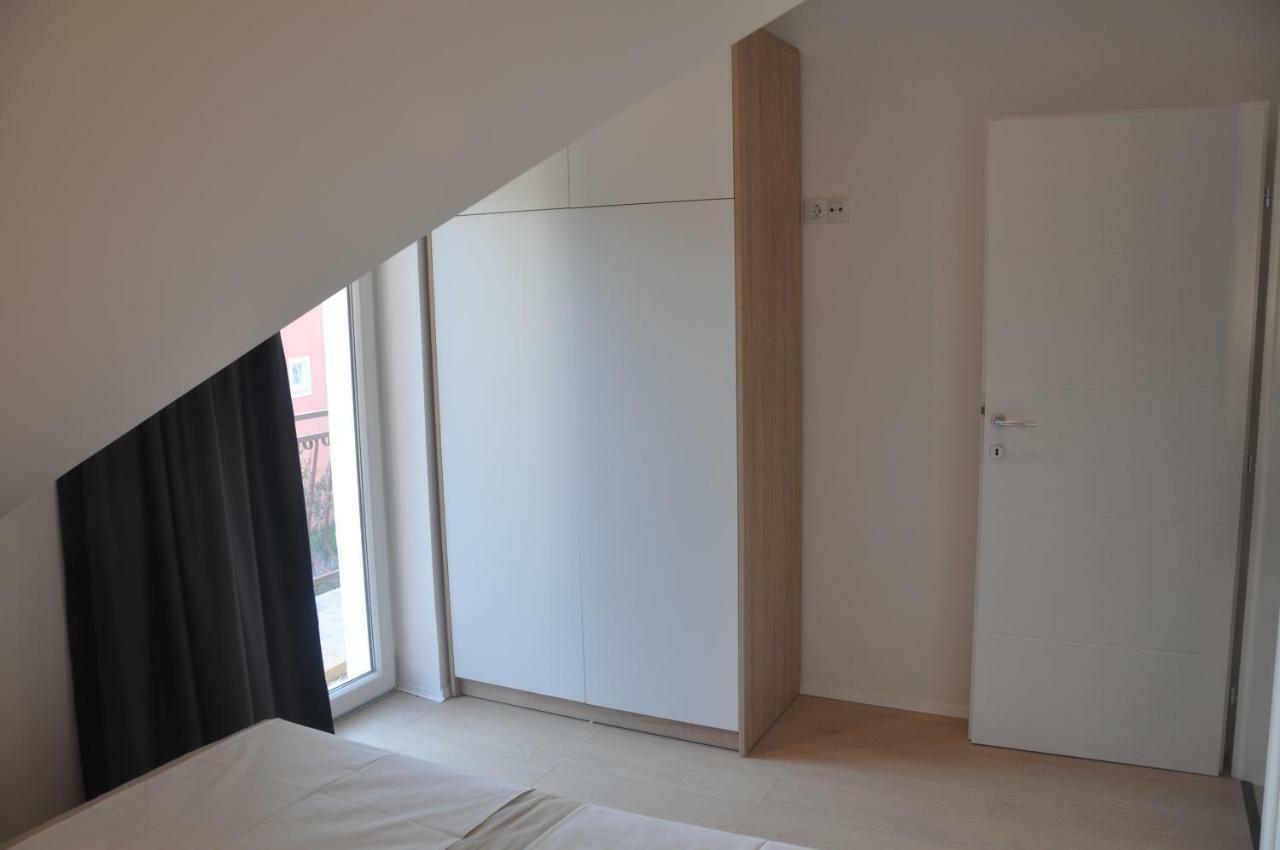 Anna Apartment Marina Bagian luar foto