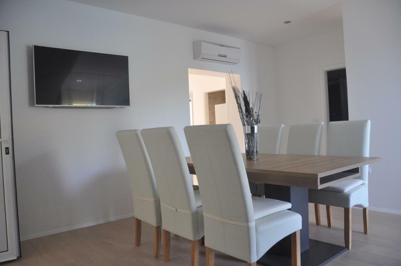 Anna Apartment Marina Bagian luar foto