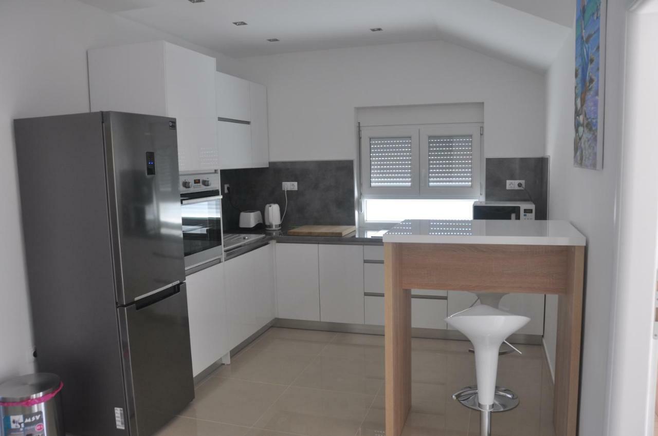 Anna Apartment Marina Bagian luar foto